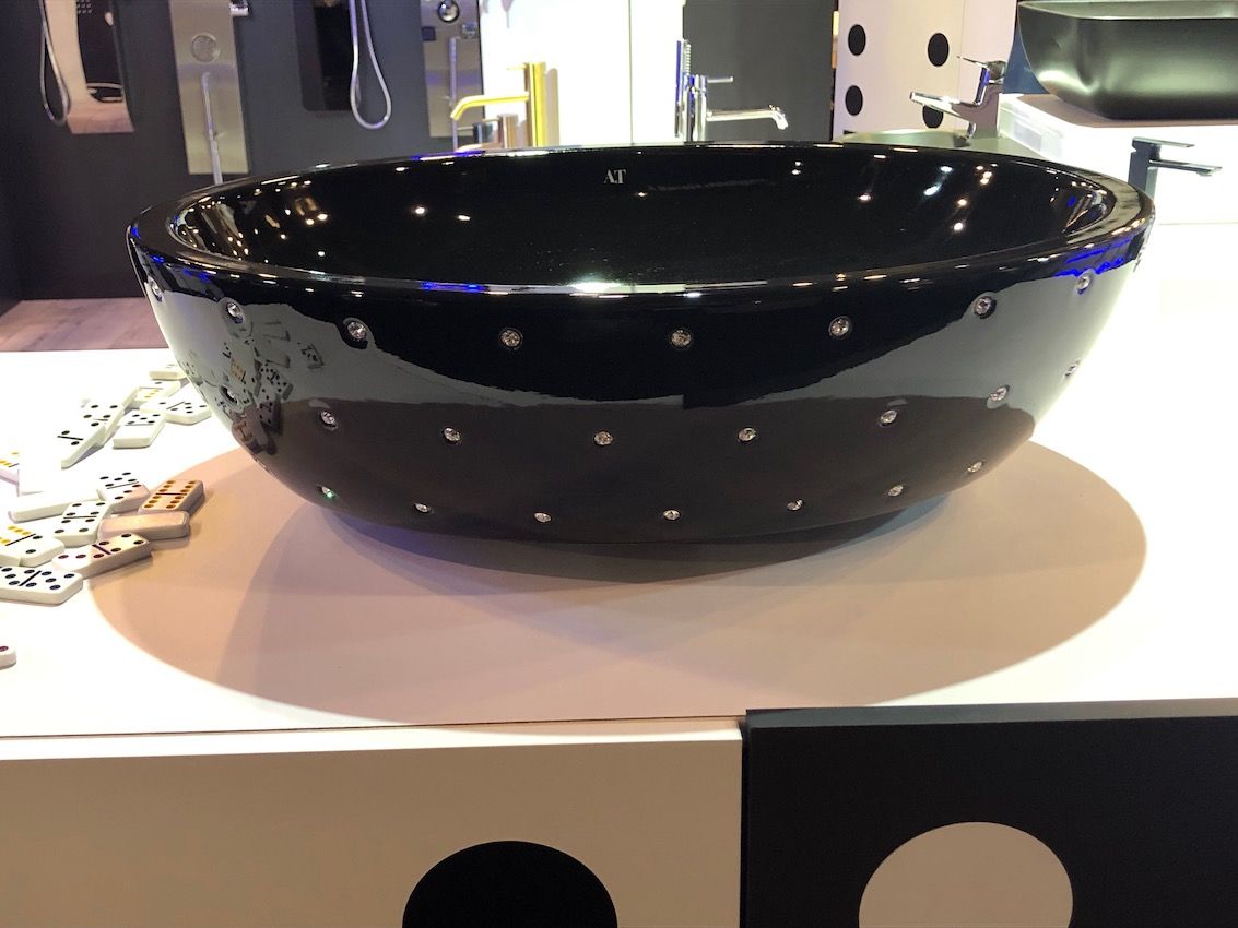 Pier Deco stylish black wash basin