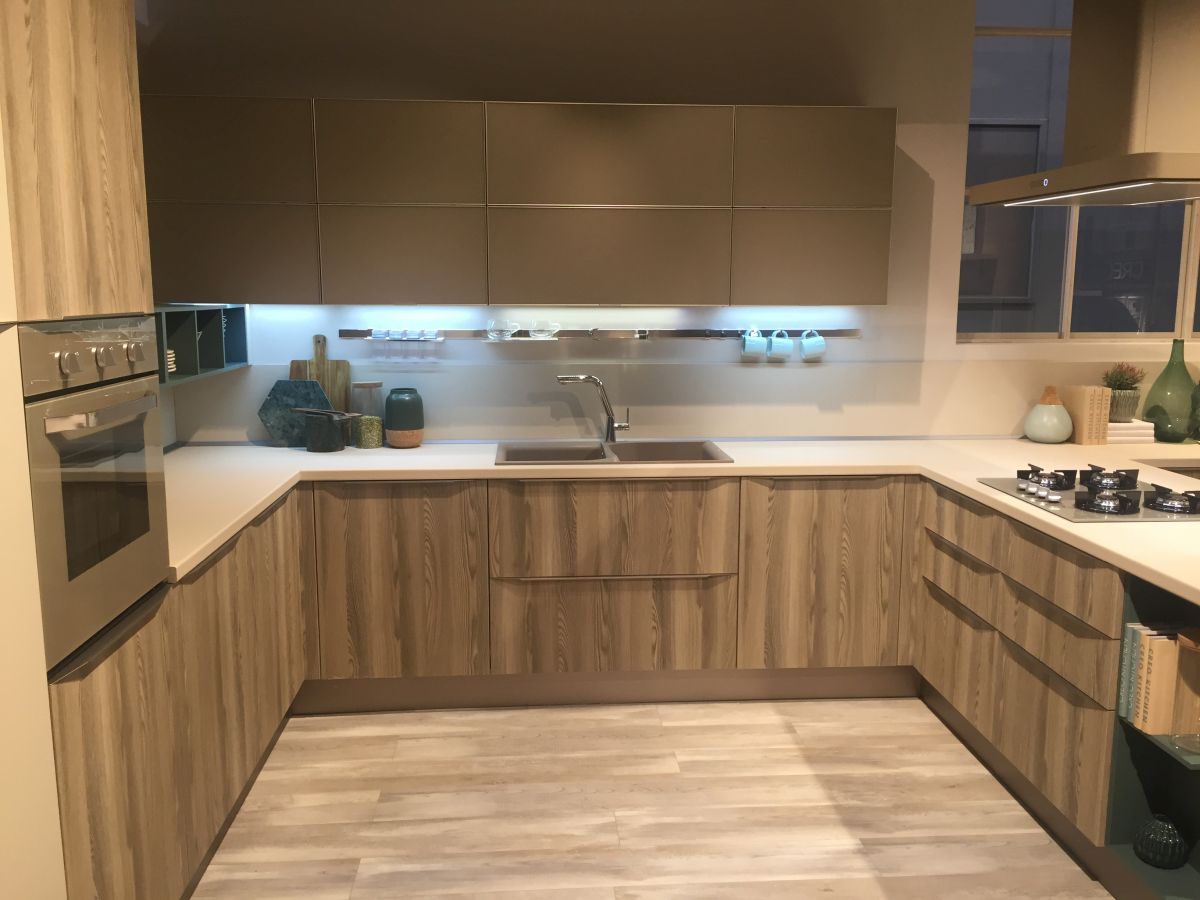 Beige and Wood Kitchen Cabinets