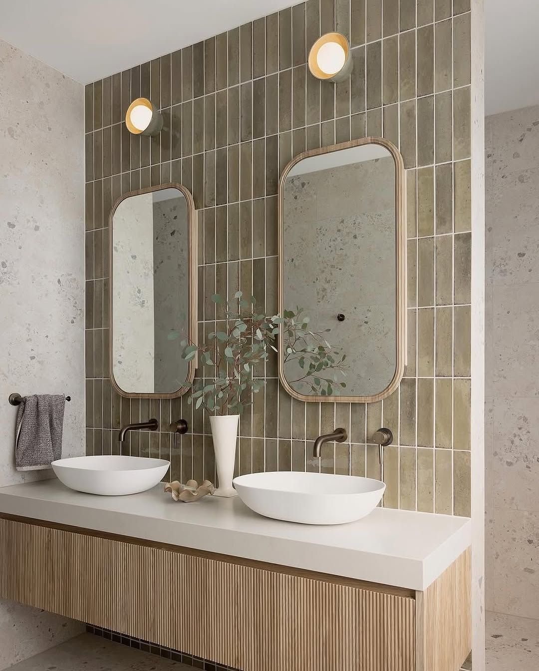 Double Vanity with Vertical Tile and Light Wood