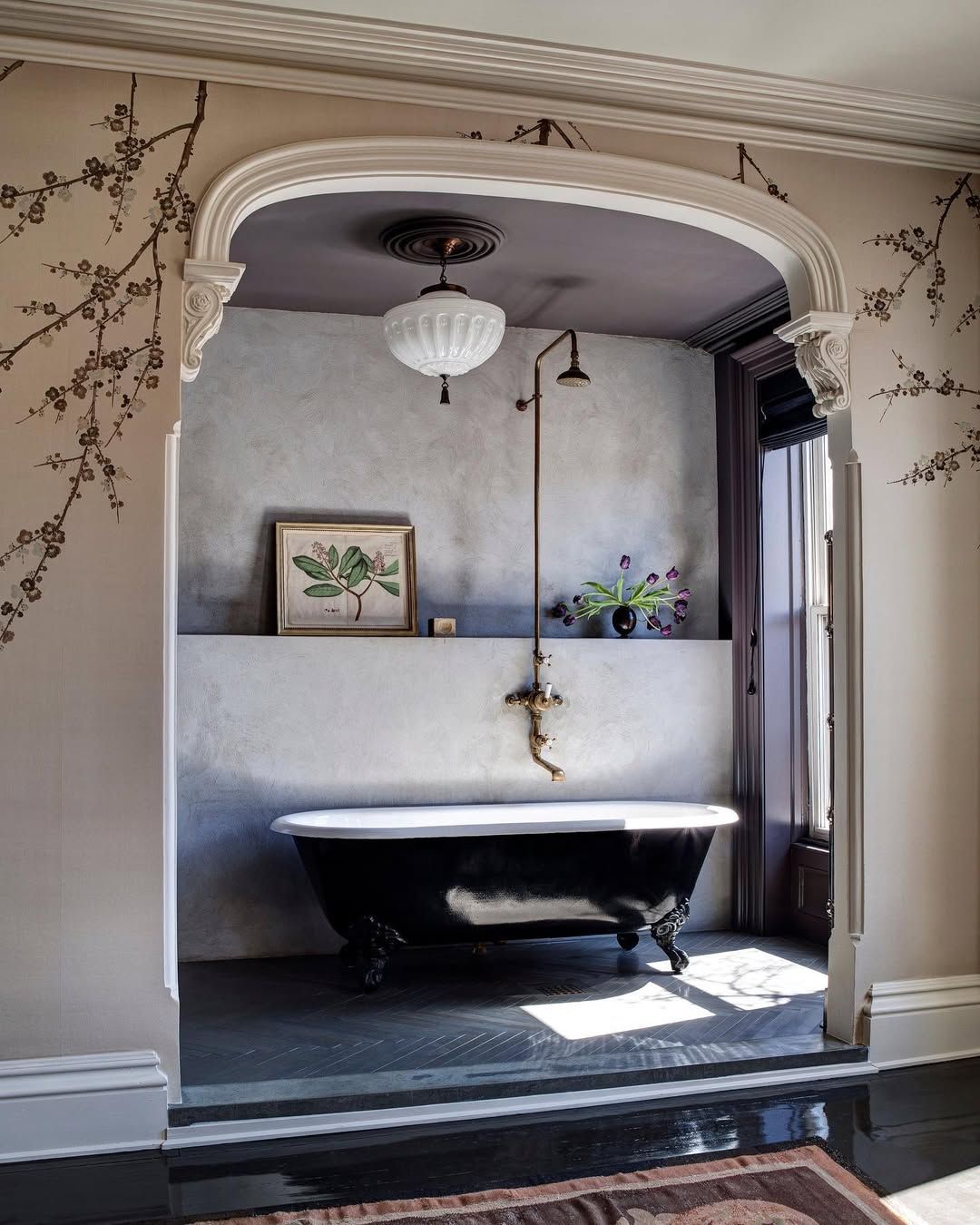 Framed Alcove Bath