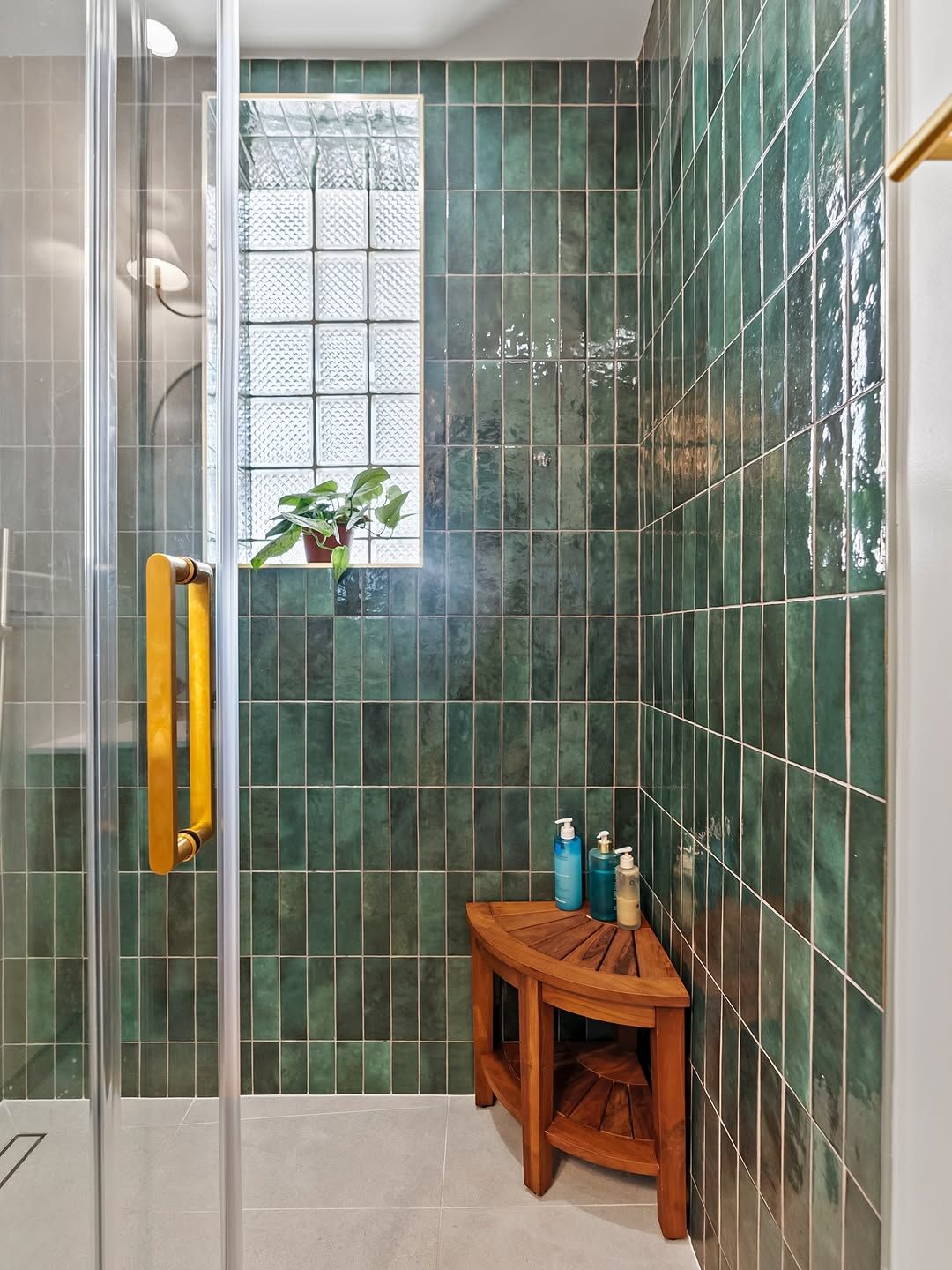 Merald Tiles With Glass Block Window